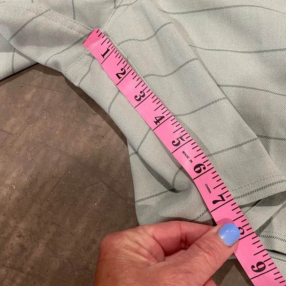 IPD striped shorts in HENRY fit! See pic for all the details & measurements 🕺🏻